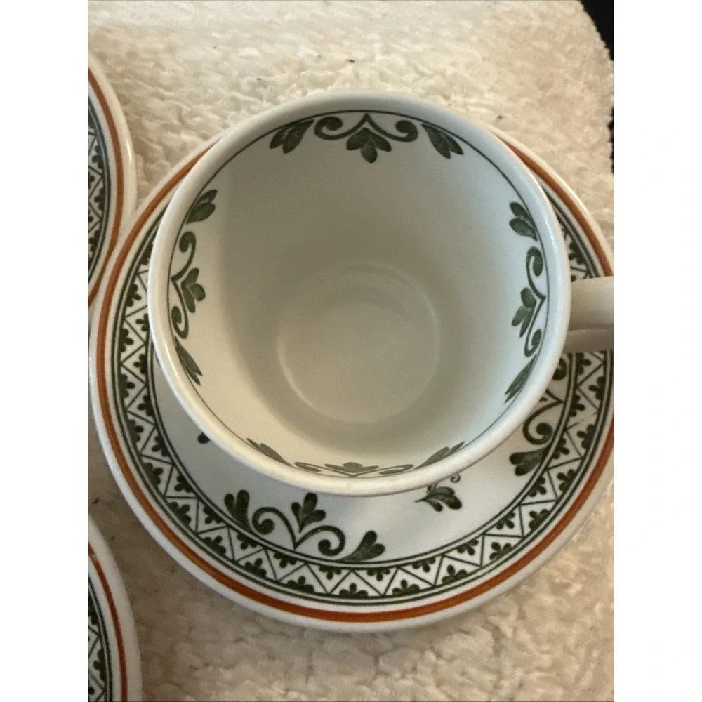 Villeroy & Boch Alt Amsterdam (4)Cup & Saucer Floral Pattern Vitro Porcelain